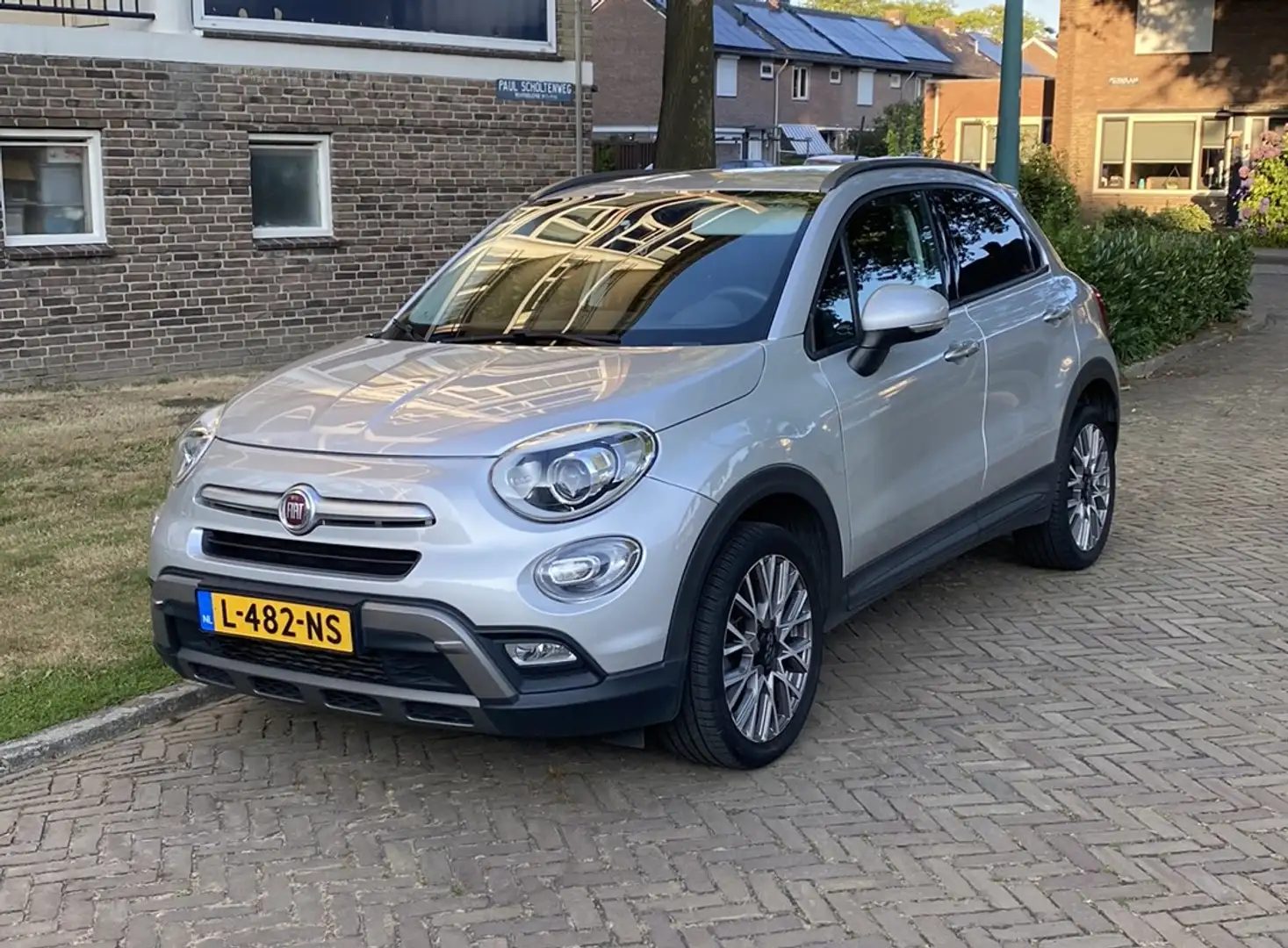Fiat 500X Cross 1.4 Turbo 140 PK (PRIJS ONDERHANDELBAAR) Zilver - 1