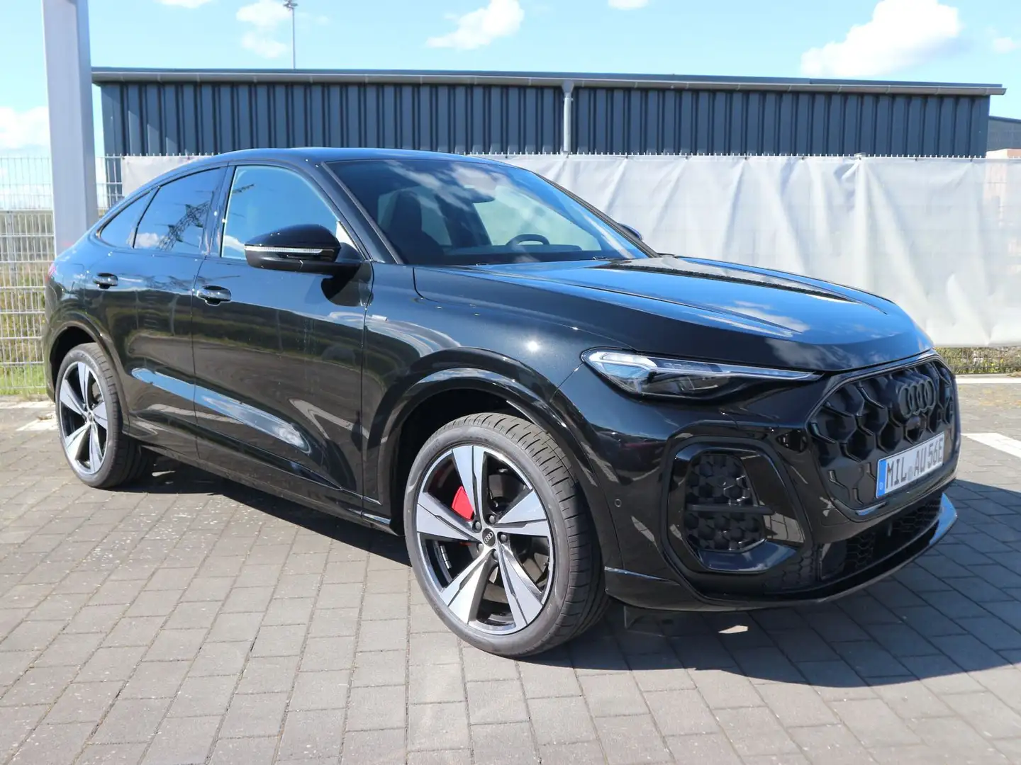 Audi Q5 e-hybrid quattro S line*0,5%*PANO* Schwarz - 2