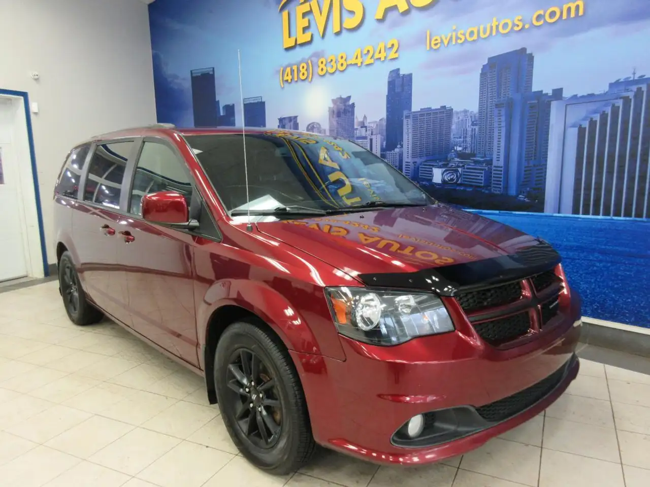Dodge Grand Caravan снимка Dodge Grand Caravan