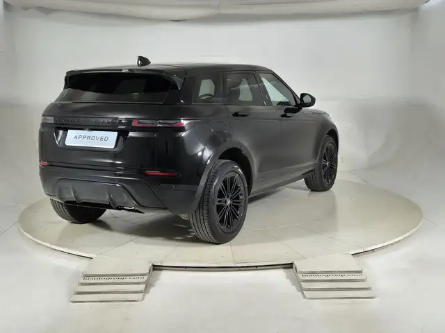 Land Rover Range Rover Evoque view 2
