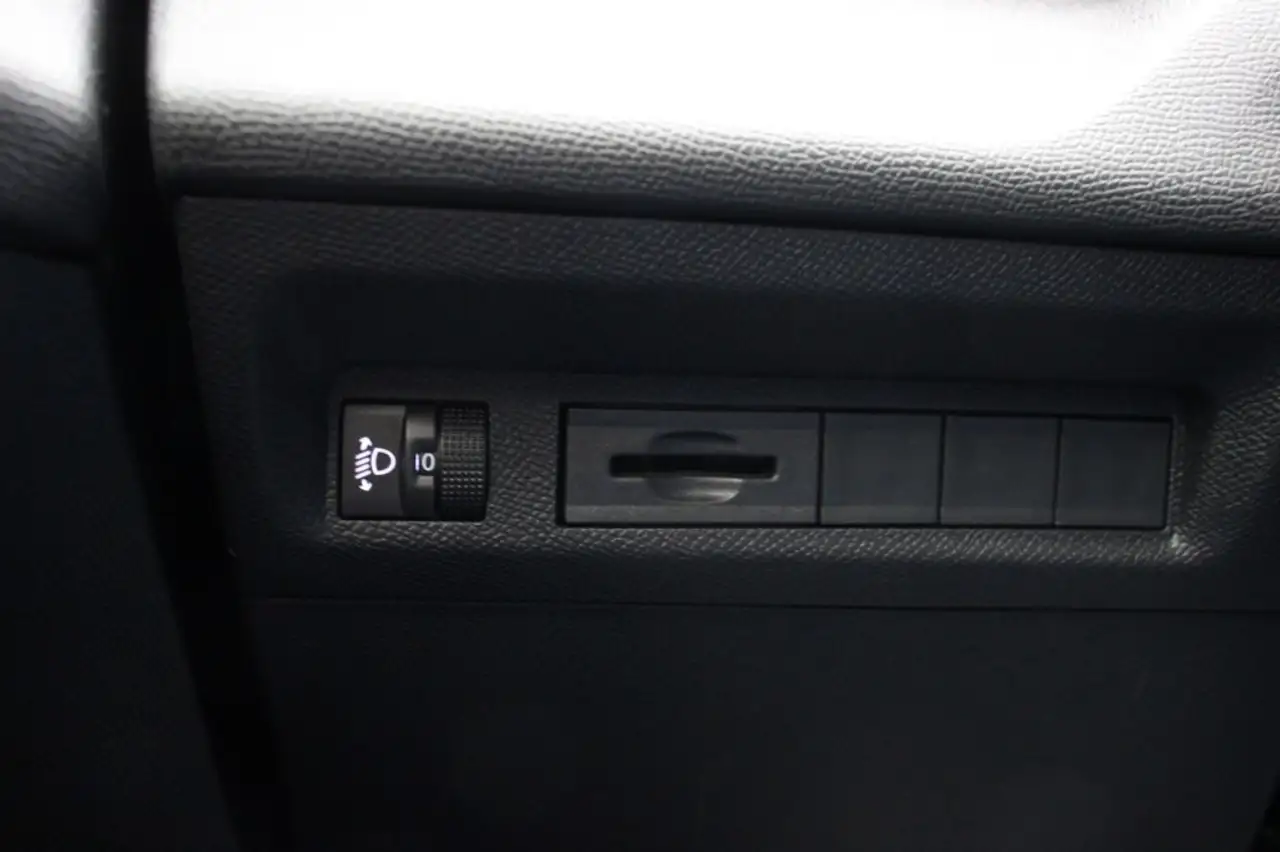 Peugeot 308 1.2 PureTech Allure Pack Business - Digitaal Cockp 23
