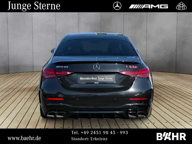 Mercedes-Benz C-Class view 8