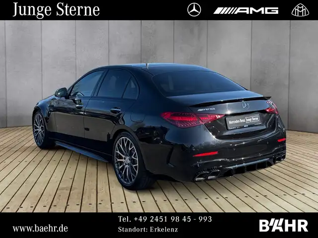 Mercedes-Benz C-Class view 3