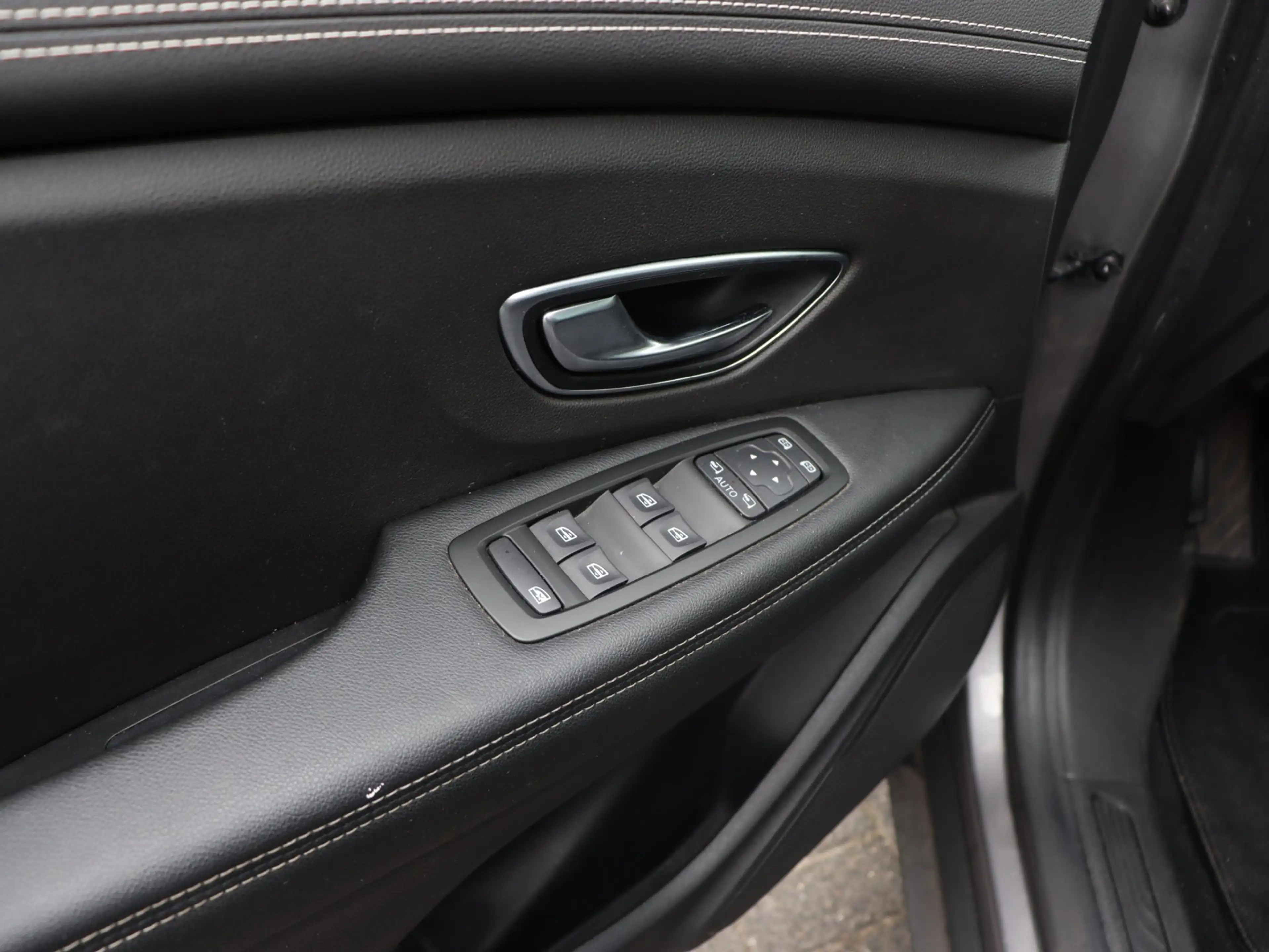 Renault Grand Scenic 1.3 TCe Intens navi LM automaat org NL — photo 15