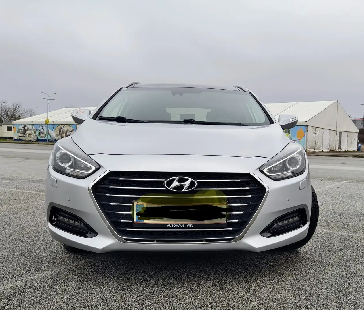 Hyundai i40 Premium Silber - 2