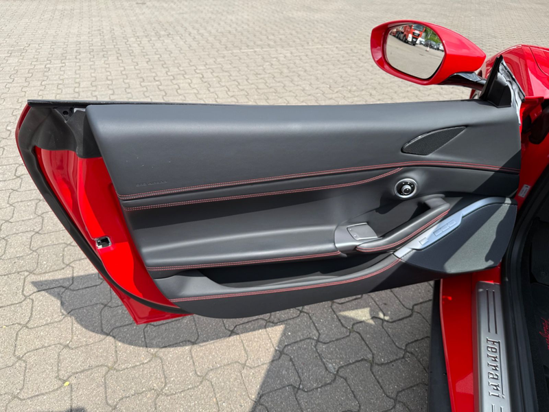 Ferrari Portofino PORTOFINO 3.9 V8 DCT, DEUTSCHES FAHRZEUG — photo 11