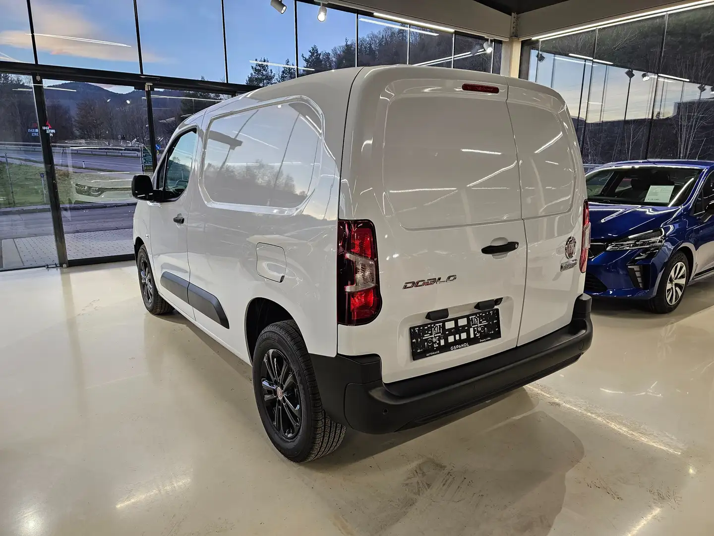 Fiat Doblo KW M erh. Nutzlast 130 MT Weiß - 2