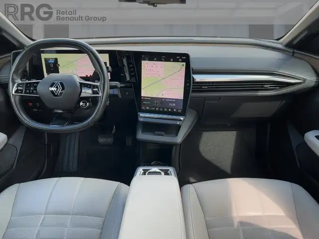 Renault Megane E-Tech view 10