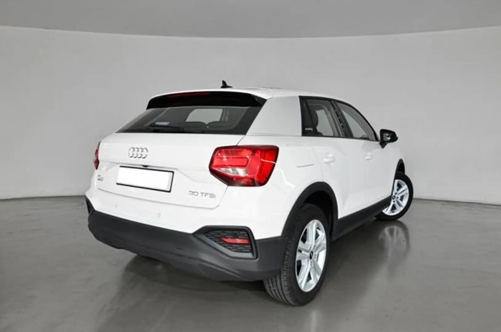 Audi Q2 Edition 30 TFSI 81 kW (110 CV) Blanco - 2
