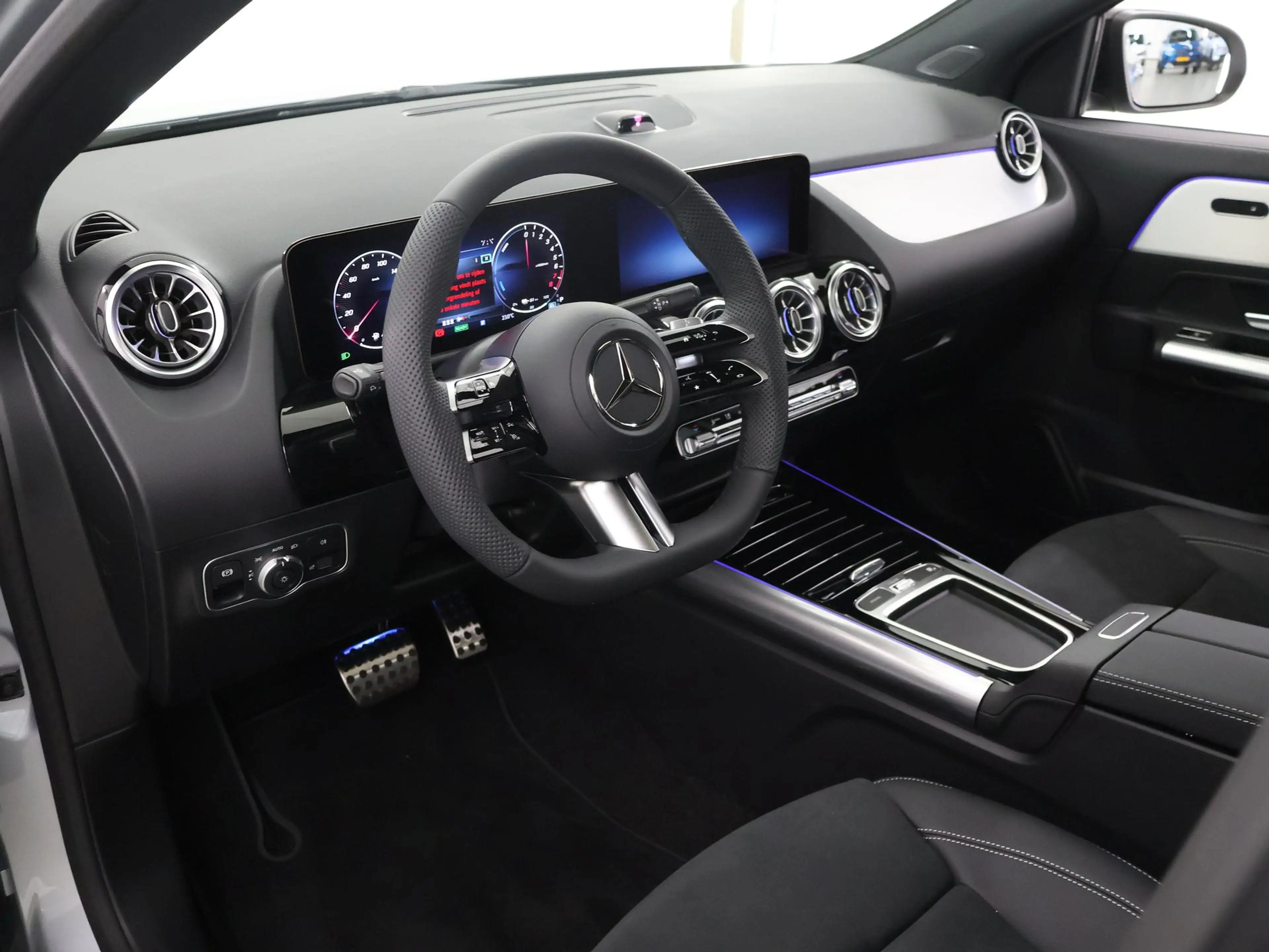 Mercedes-Benz GLA 250 e 140 Years Edition | AMG | Night | Panoramadak | — photo 7