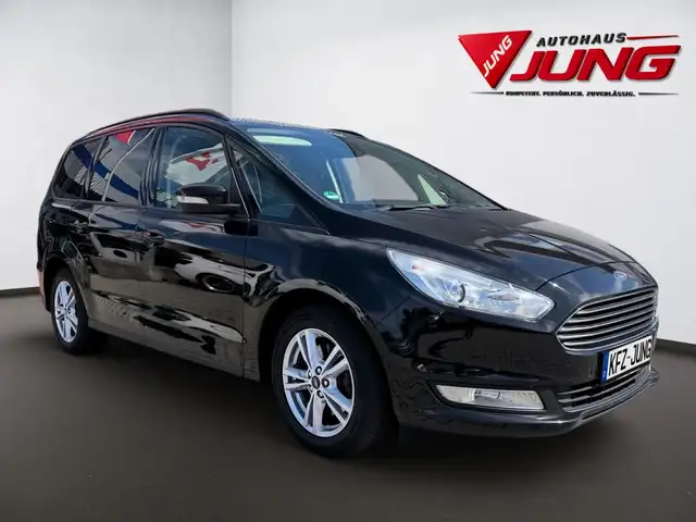 Ford Galaxy view 7