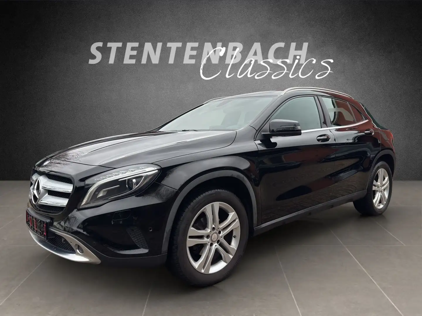 Mercedes-Benz GLA 200 *Navi *Shzg *PDC *Klima *8-Fach * Schwarz - 1