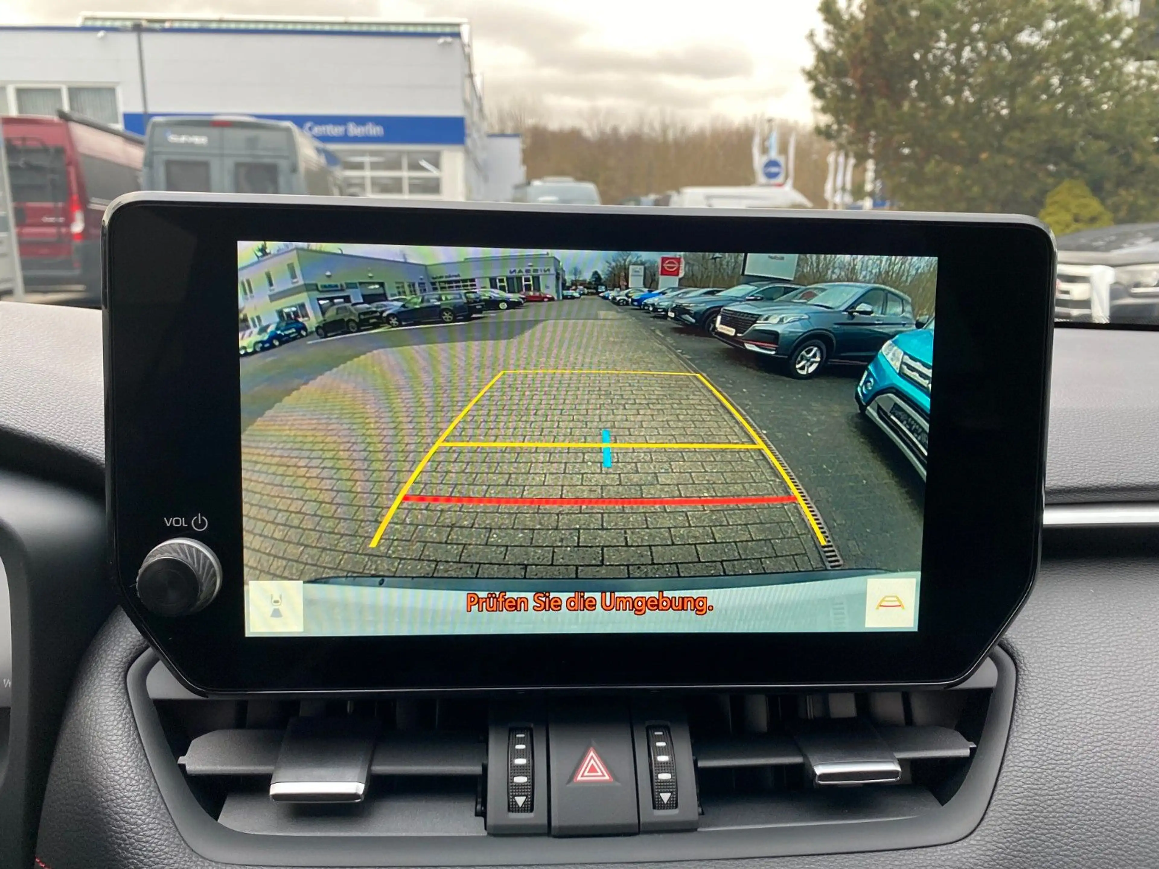 Suzuki Across PHEV/ALLRAD/Navi/Kamera — photo 14