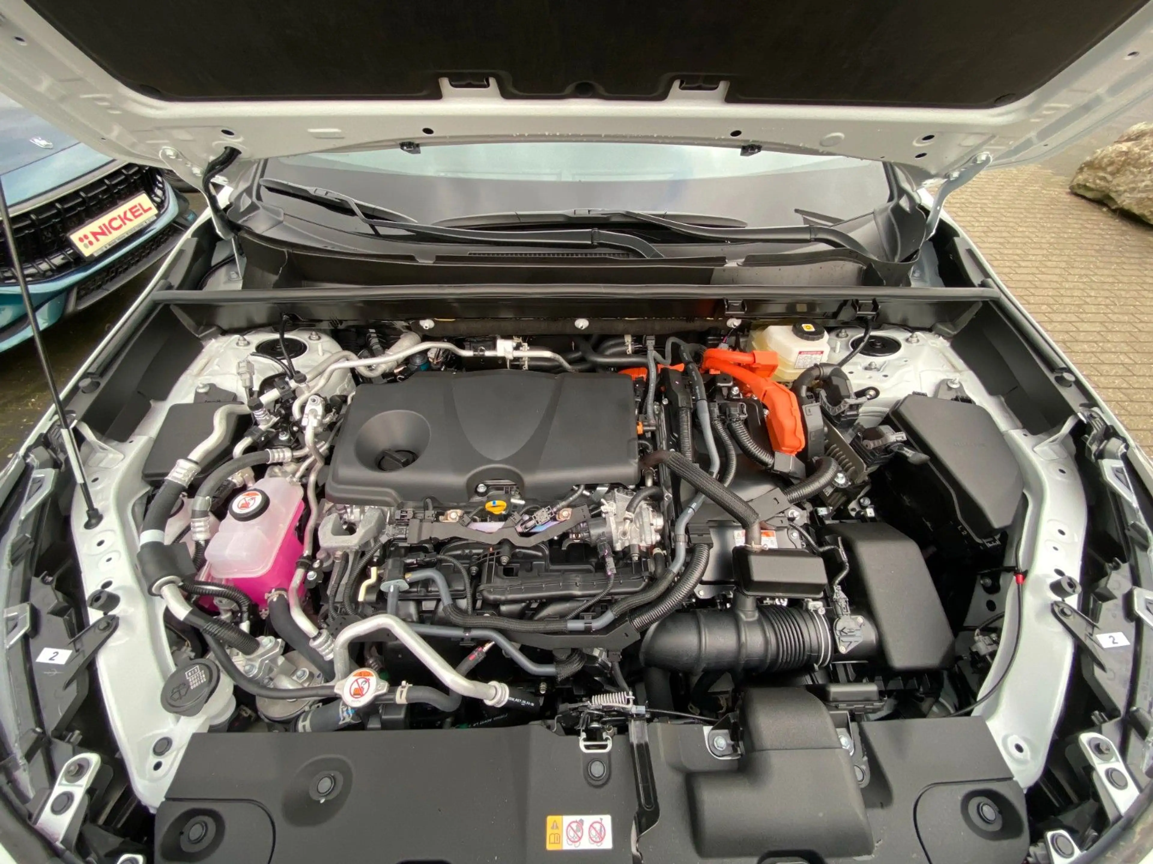 Suzuki Across PHEV/ALLRAD/Navi/Kamera — photo 15