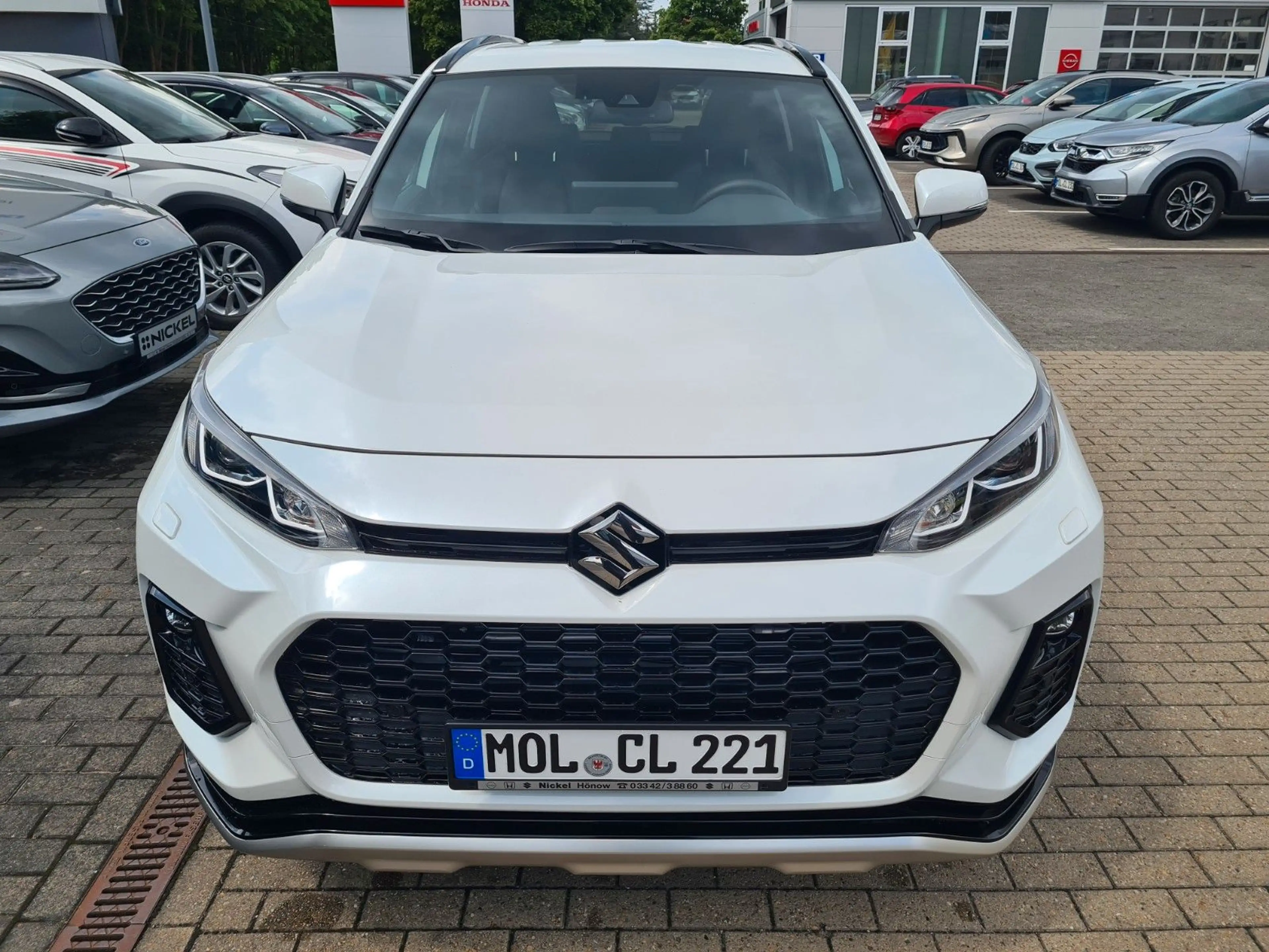 Suzuki Across PHEV/ALLRAD/Navi/Kamera — photo 2