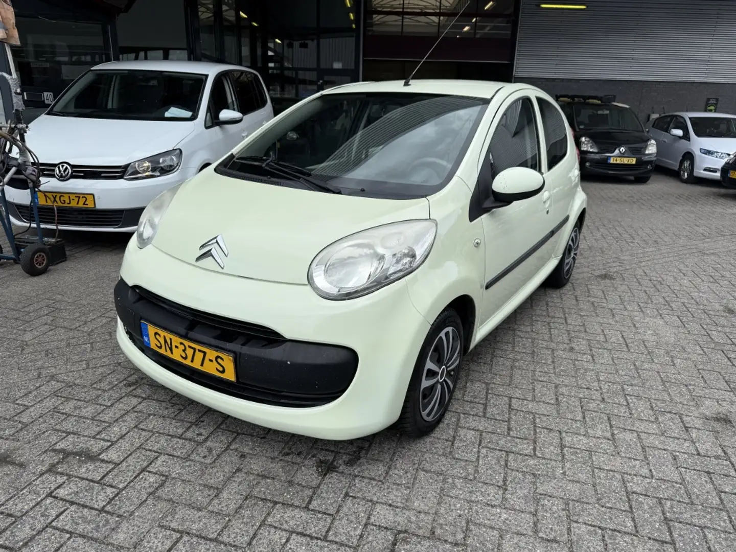 Citroen C1 1.0-12V Ambiance Jaune - 1
