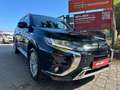 Mitsubishi Outlander PHEV4WD*LED*TEMPO*CAM*PDC*SHZ Schwarz - thumbnail 1