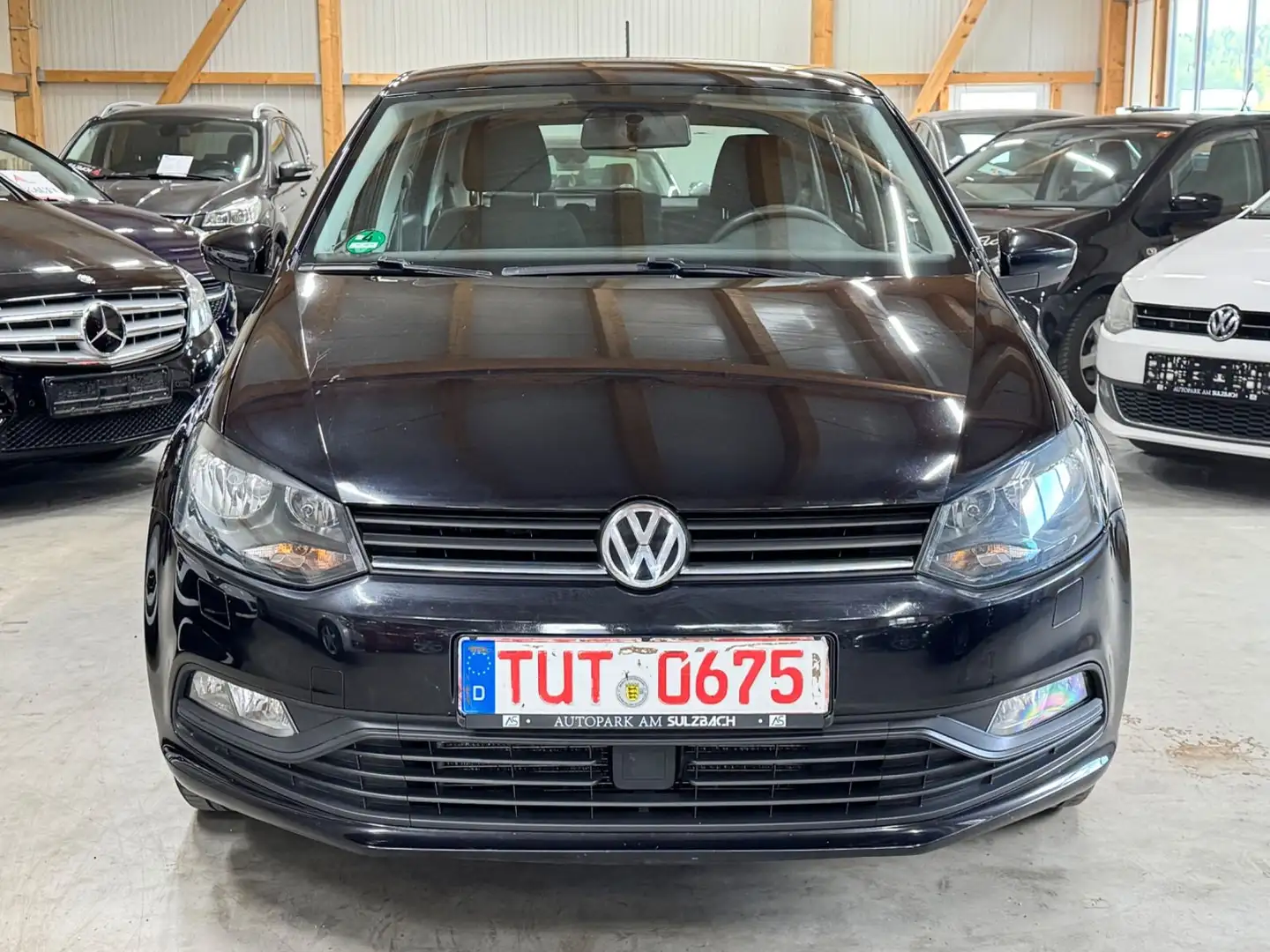 Volkswagen Polo Trendline BMT/Start-Stopp/SHZ/1.HAND/SERVICE NEU Negro - 2
