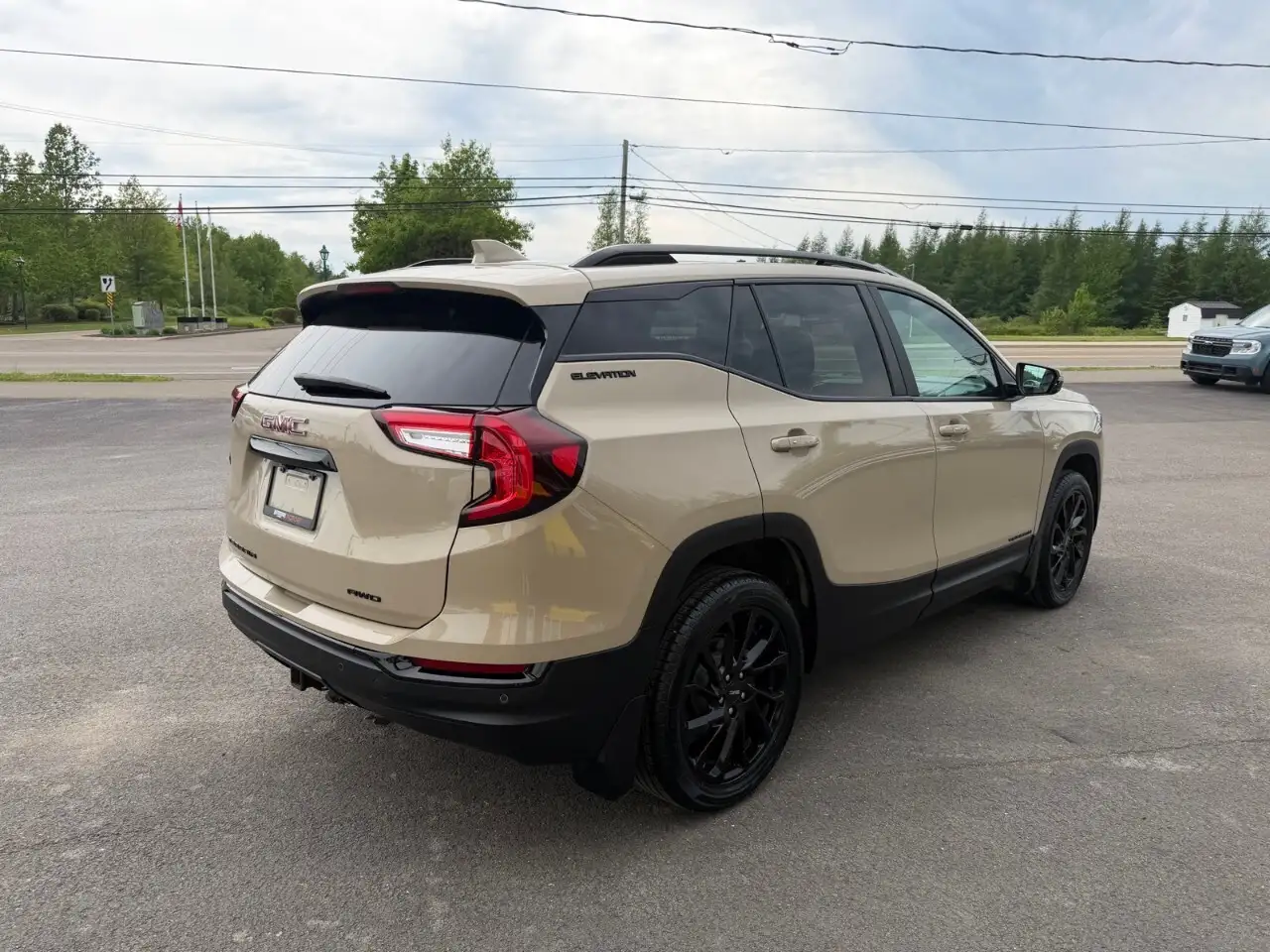 GMC Terrain photo GMC Terrain