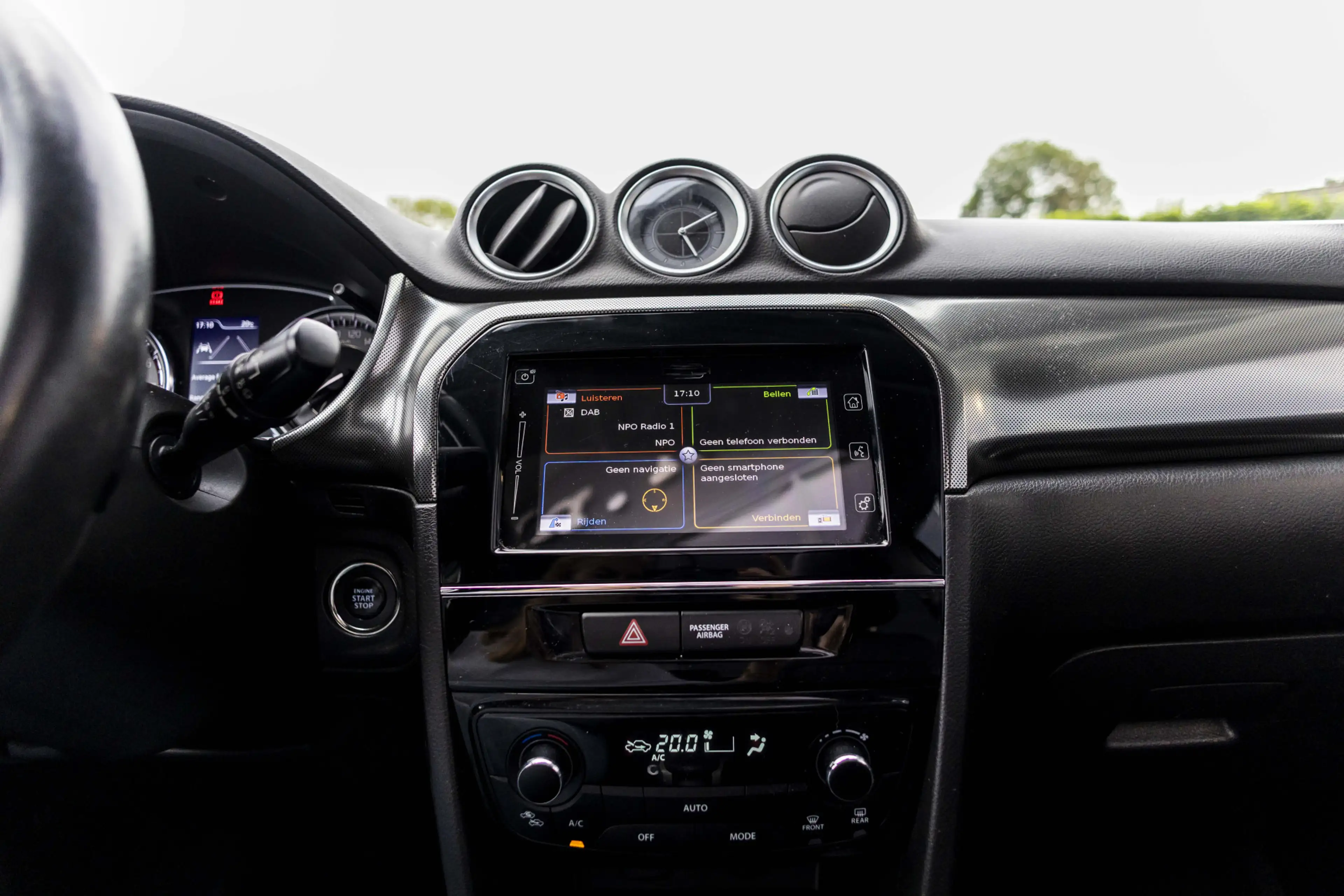 Suzuki Vitara 1.4 Boosterjet Select | Pano | Trekhaak | Carplay — photo 28