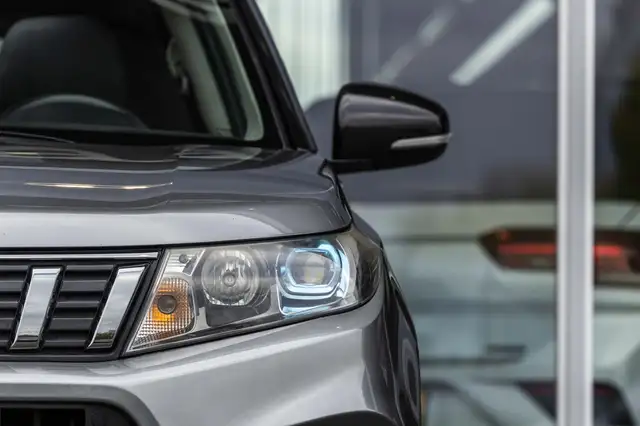 Suzuki Vitara view 20