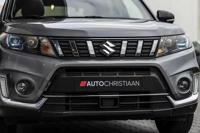 Suzuki Vitara view 19