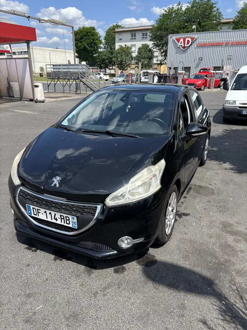 Peugeot 208 1.6 e-HDi 92ch BVM5 Style - 1