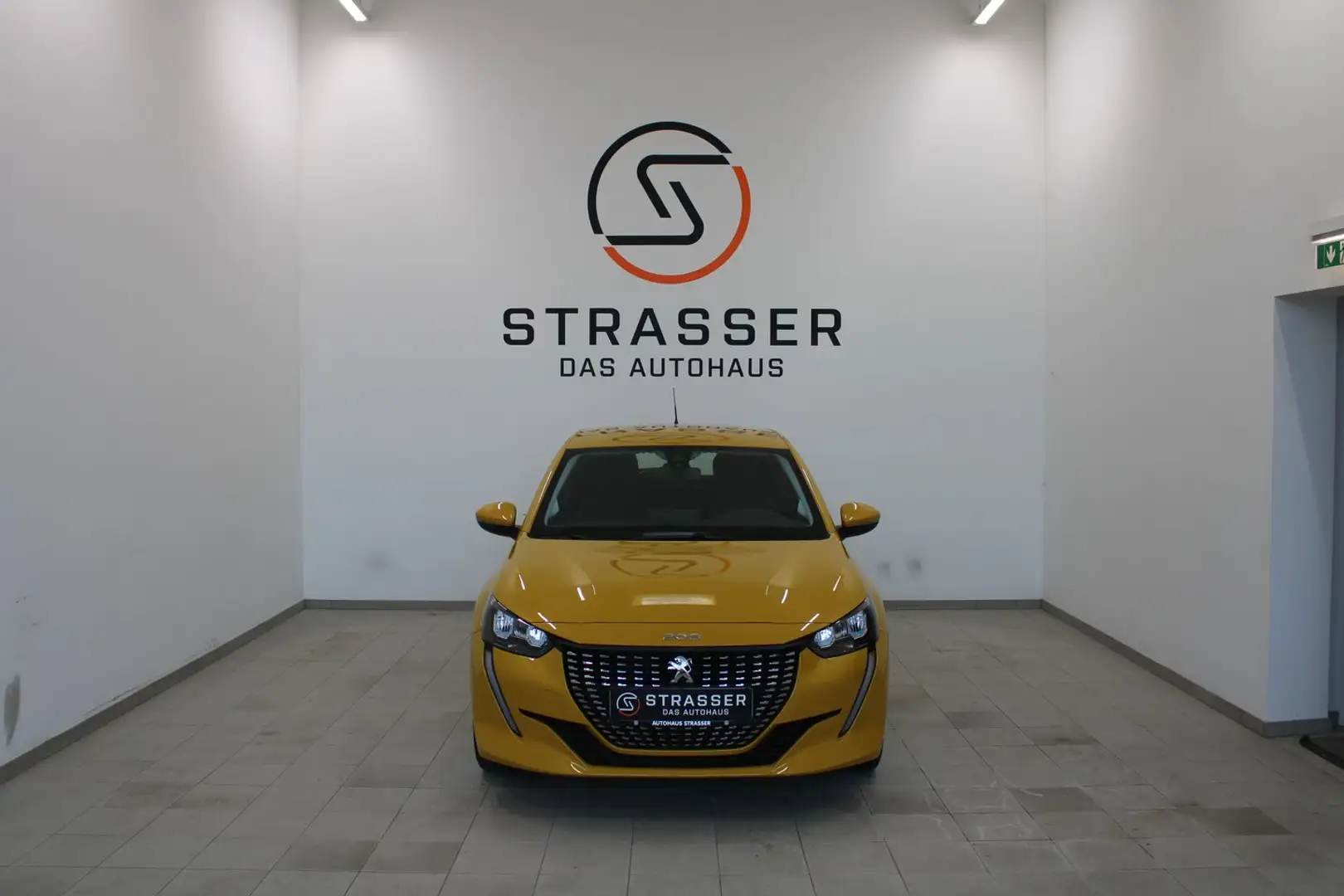 Peugeot 208 Like PureTech 75 S&S Gelb - 2