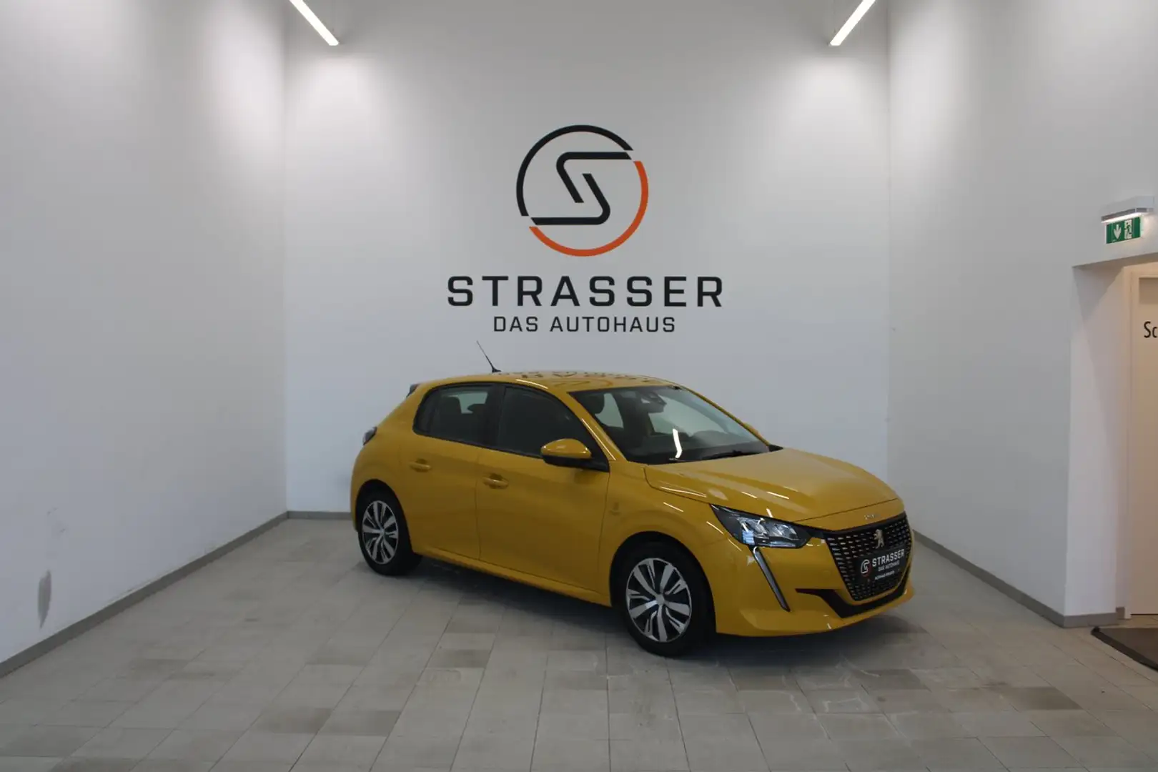 Peugeot 208 Like PureTech 75 S&S Gelb - 1