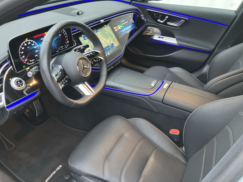 Mercedes-Benz E 300 de 4MATIC T-Modell Wide PTS Distr SHZ Airm — photo 12