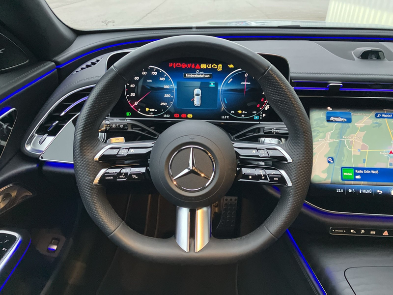 Mercedes-Benz E 300 de 4MATIC T-Modell Wide PTS Distr SHZ Airm — photo 9
