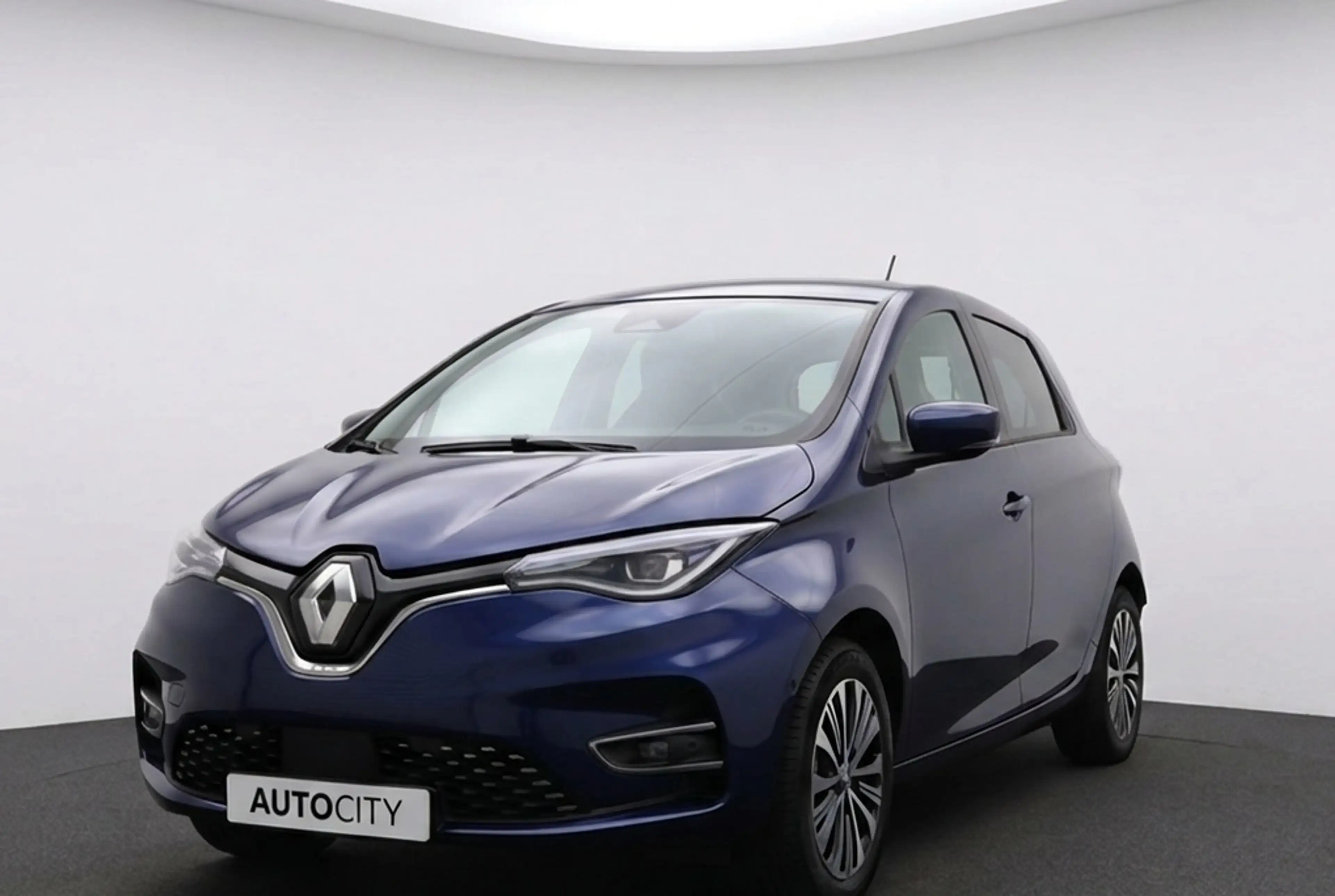 Renault ZOE R135 Série Limitée Rivièra SOH 95% l 52 kWh | incl — photo 8