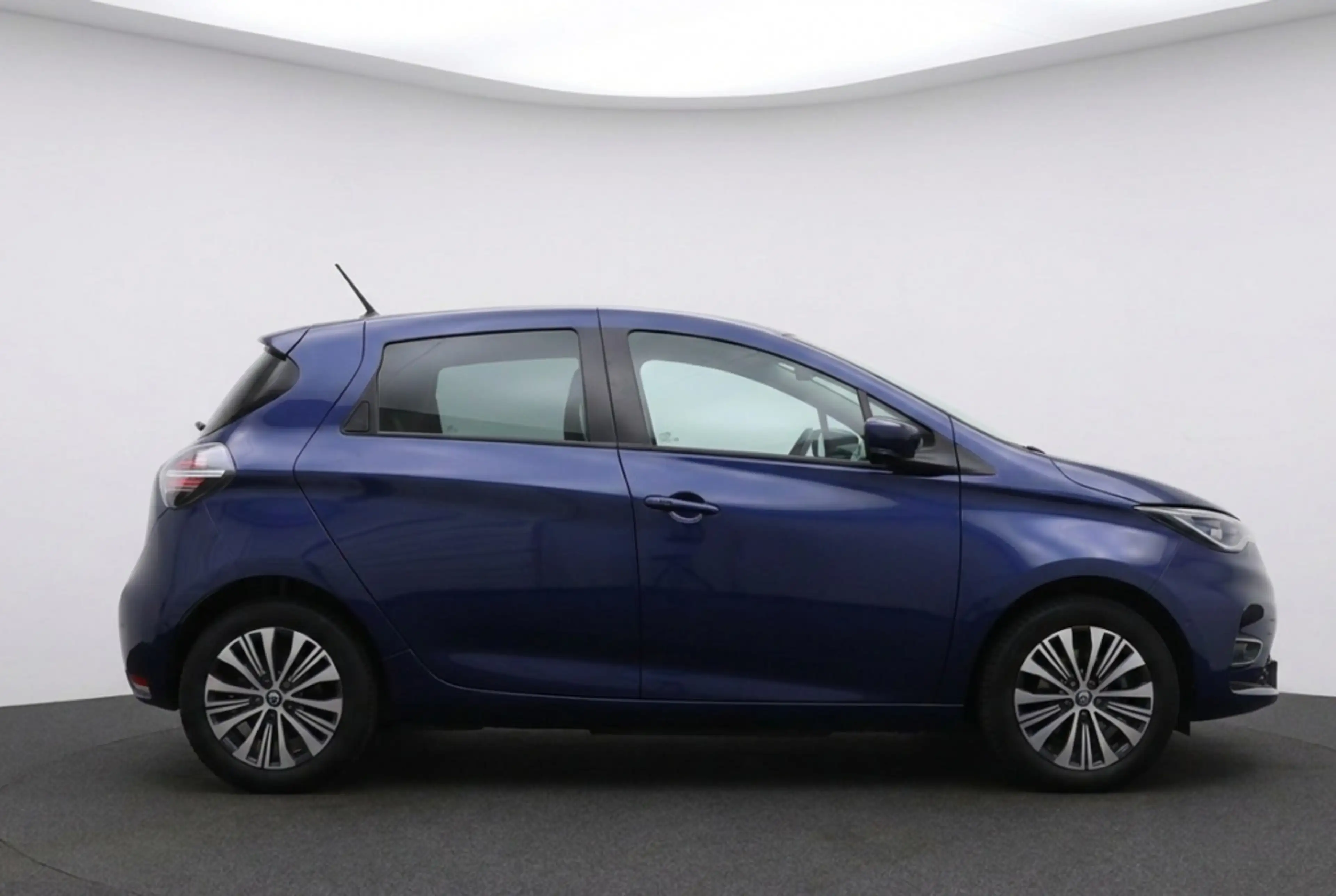 Renault ZOE R135 Série Limitée Rivièra SOH 95% l 52 kWh | incl — photo 6