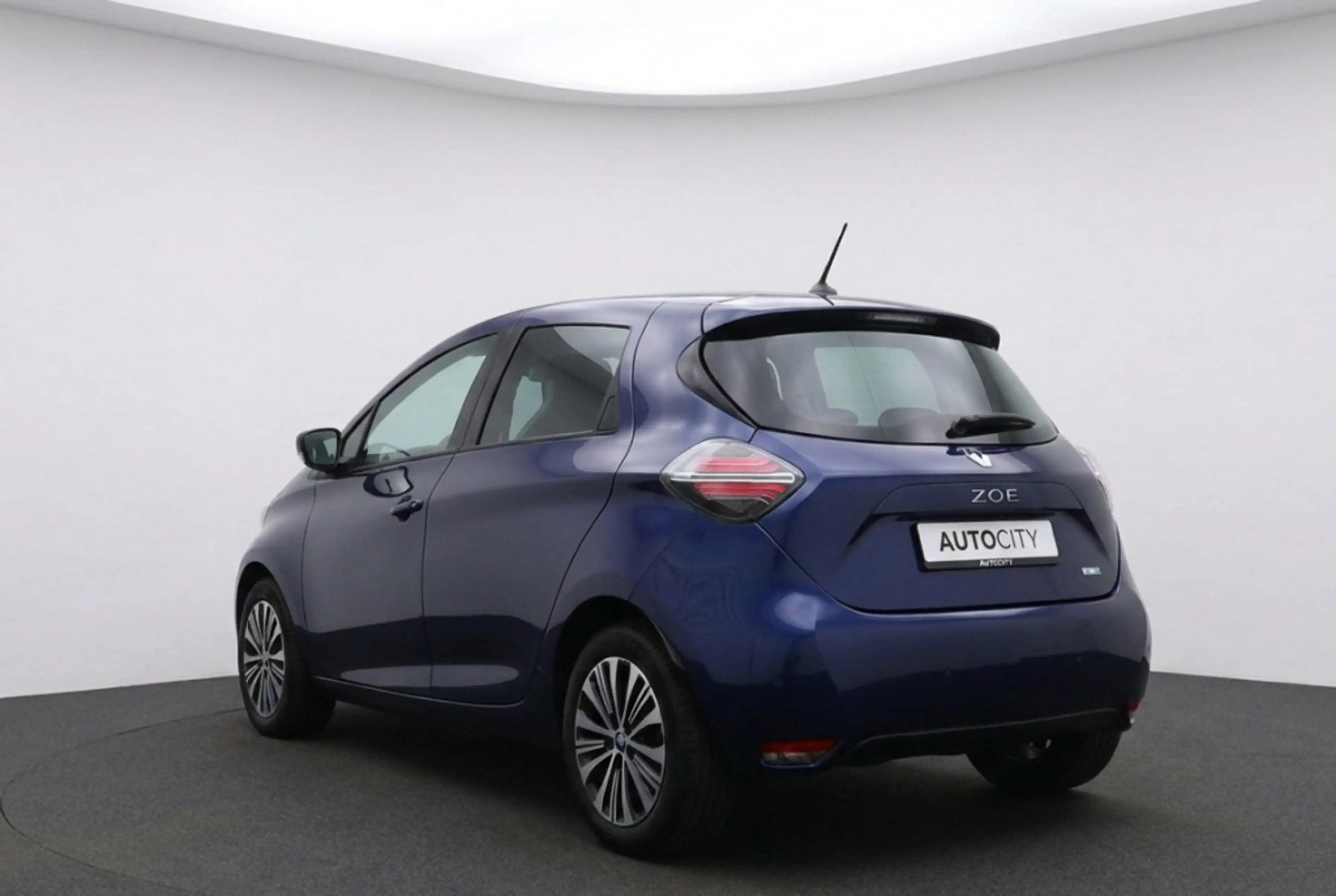 Renault ZOE R135 Série Limitée Rivièra SOH 95% l 52 kWh | incl — photo 5