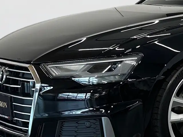 Audi A6 view 12