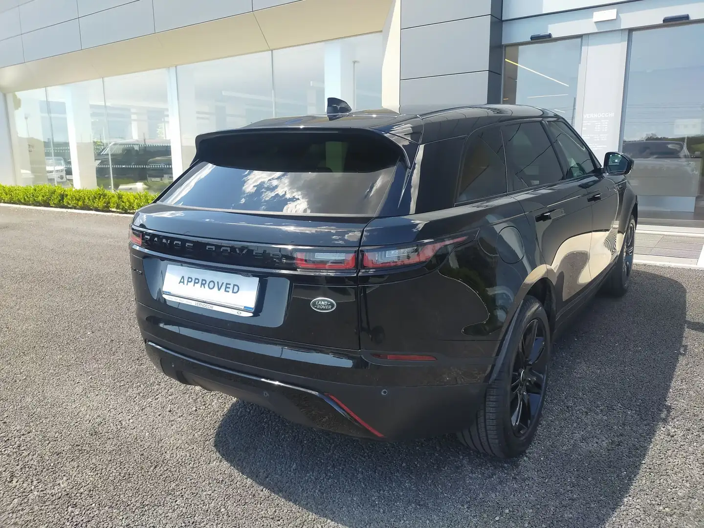 Land Rover Range Rover Velar 204 cv S Black - 2