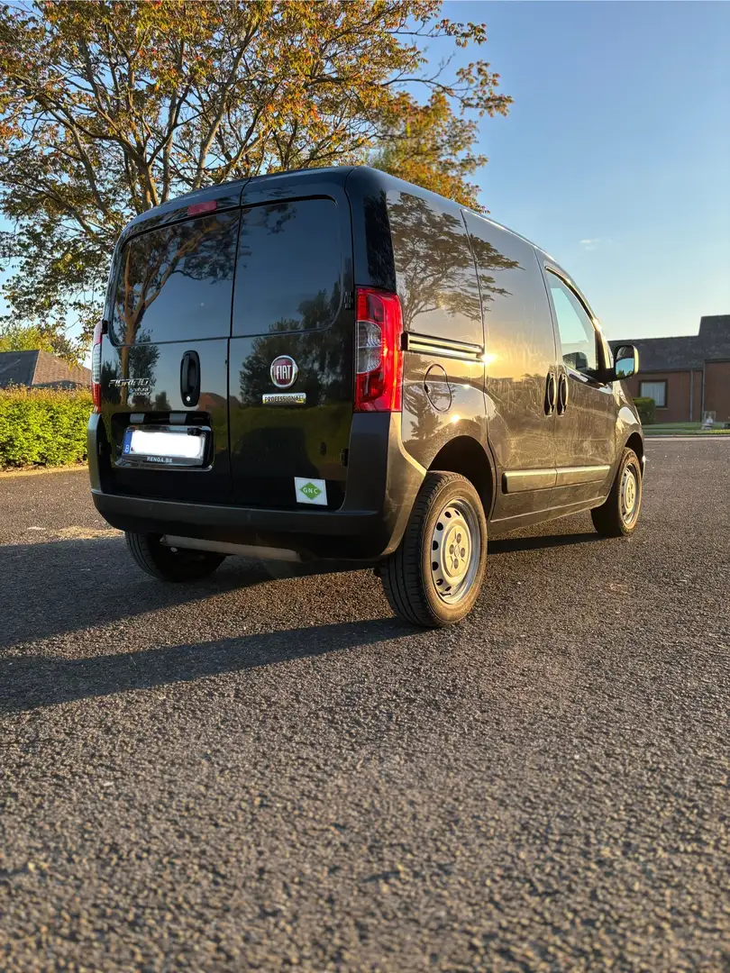Fiat Fiorino 1.4 Essence/GNC Negro - 2