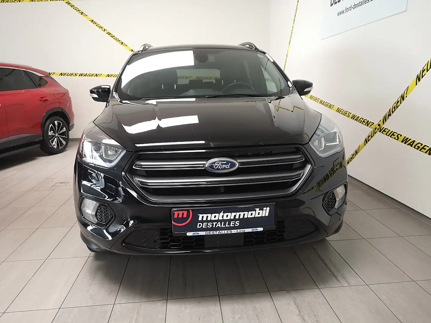 Ford Kuga 1,5 TDCi ST-Line Schwarz - 2