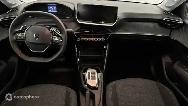 Peugeot 208 view 11