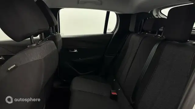 Peugeot 208 view 13