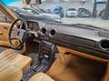 Mercedes-Benz 230 W123 / Automaat / Benzine / Oldtimer / Topstaat Goud - thumbnail 11