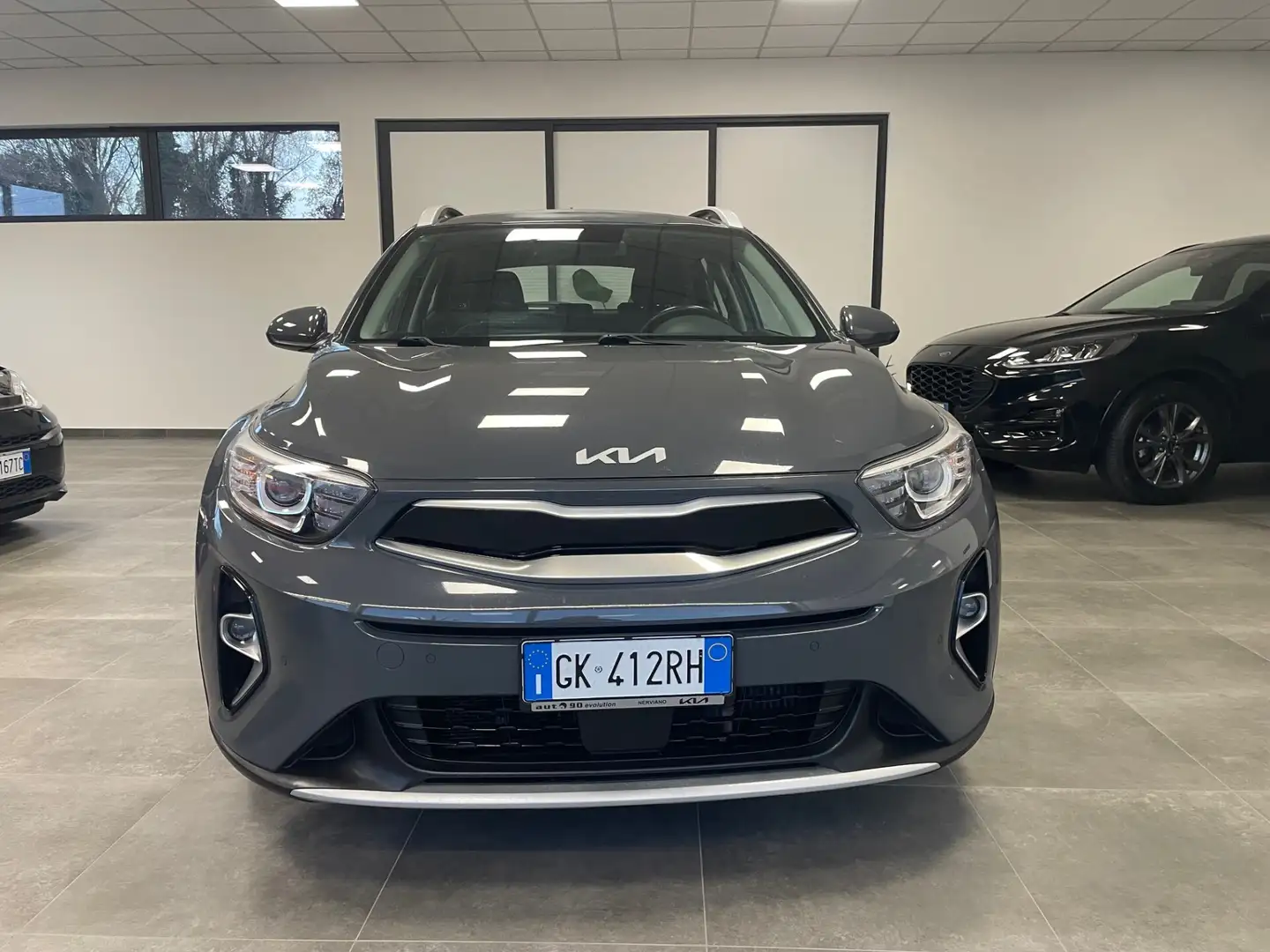 Kia Stonic Stonic 1.0 T-GDi 100 CV MHEV iMT Style Gris - 2