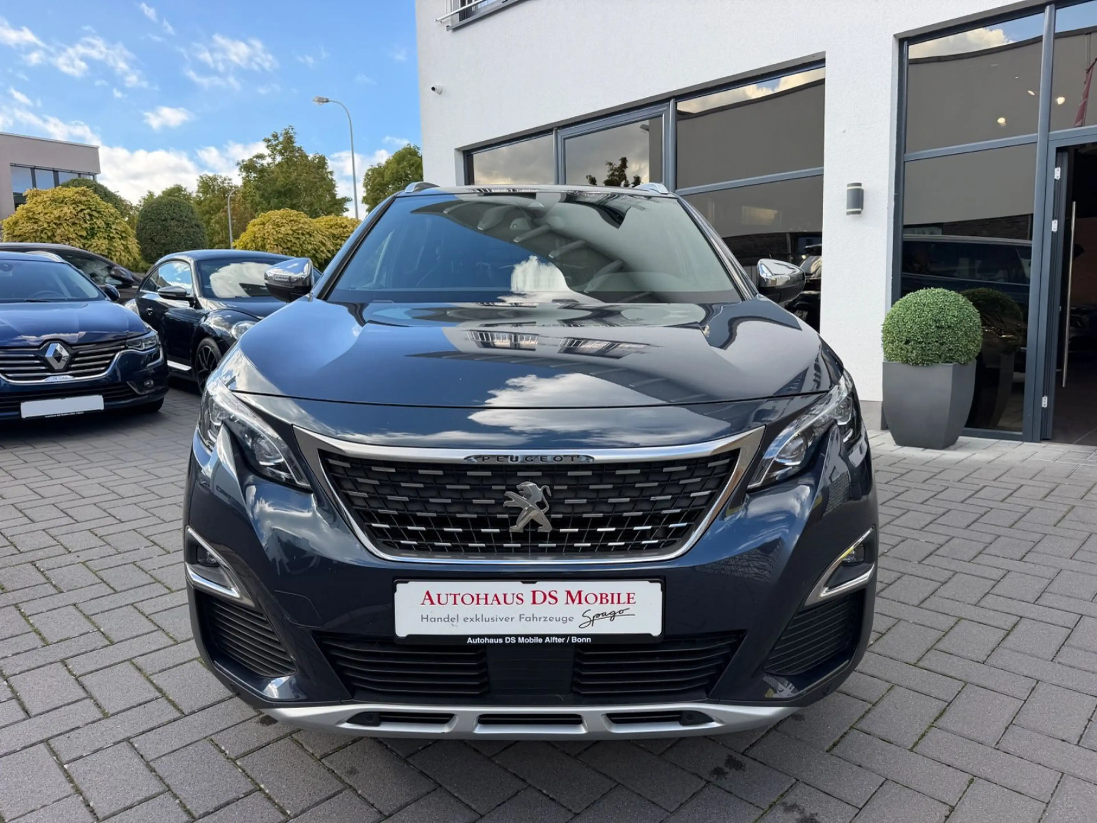 Peugeot 5008 GT 2.0 Blue HDI 180 — photo 2