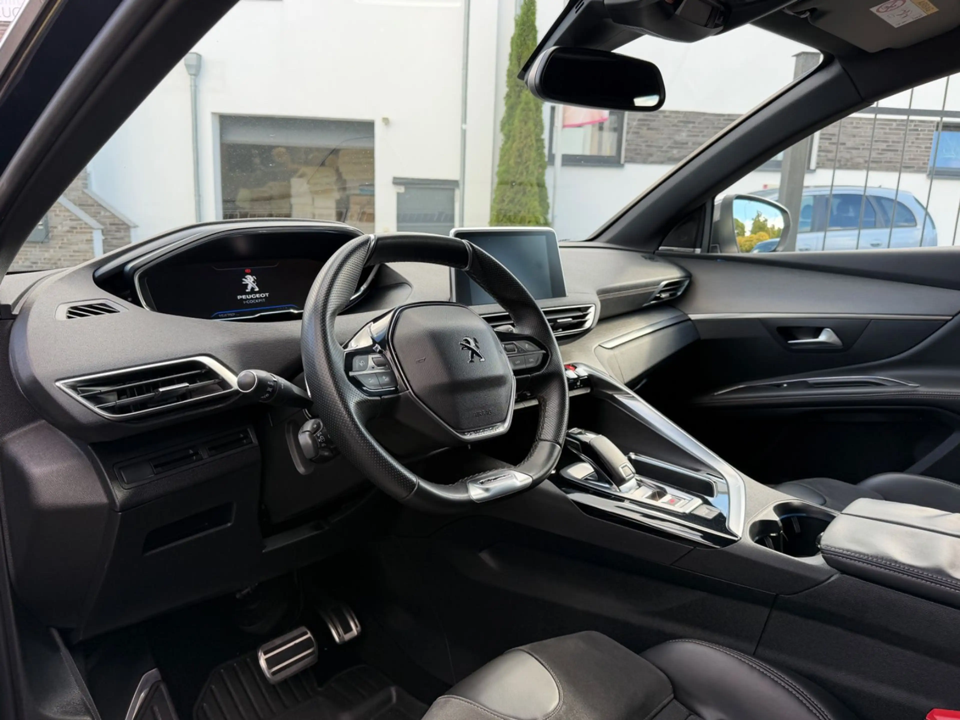 Peugeot 5008 GT 2.0 Blue HDI 180 — photo 6