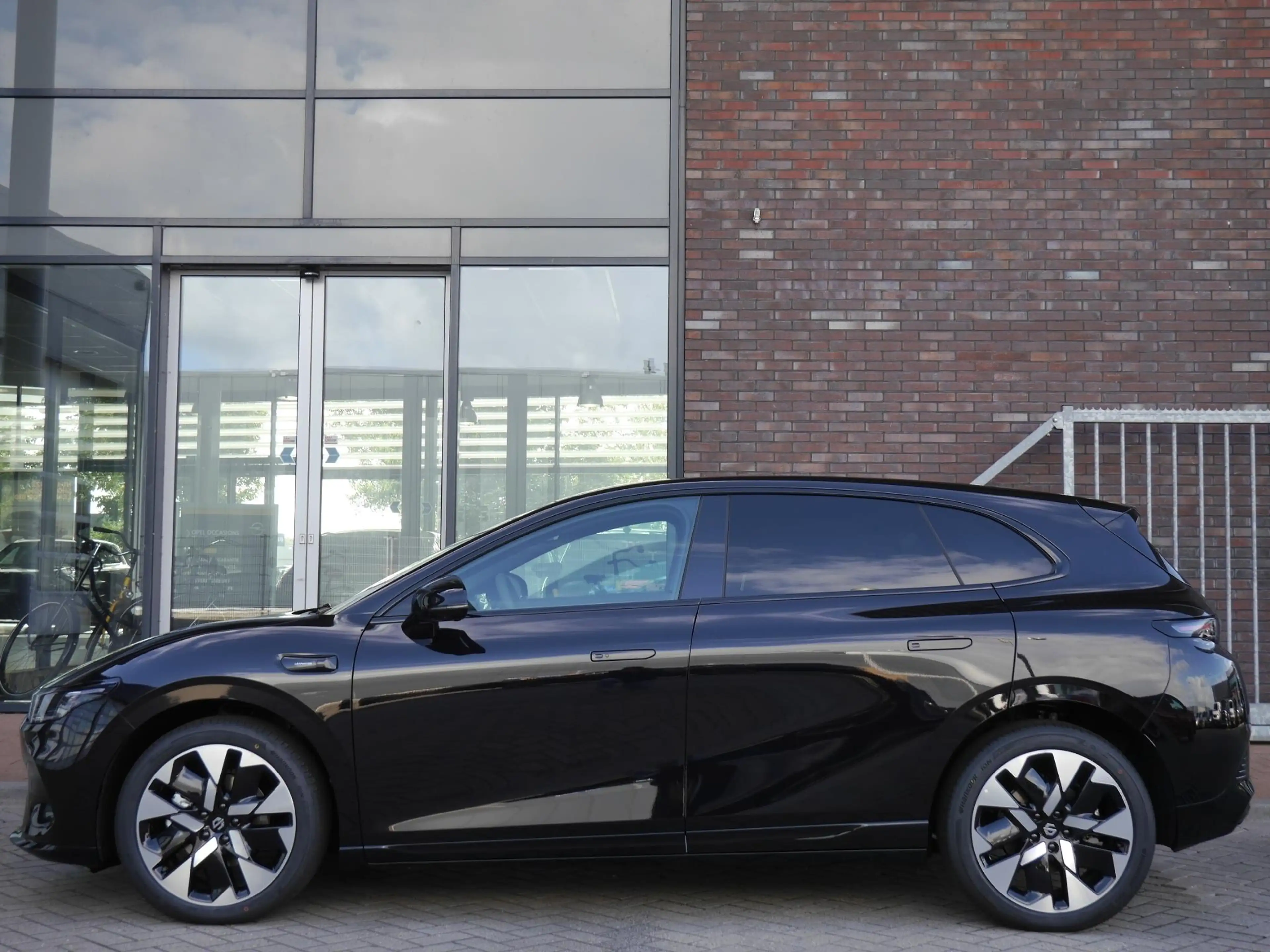 Leapmotor B05 ProMax Design 67.1 kWh | Panoramadak | Elektrisch — photo 6