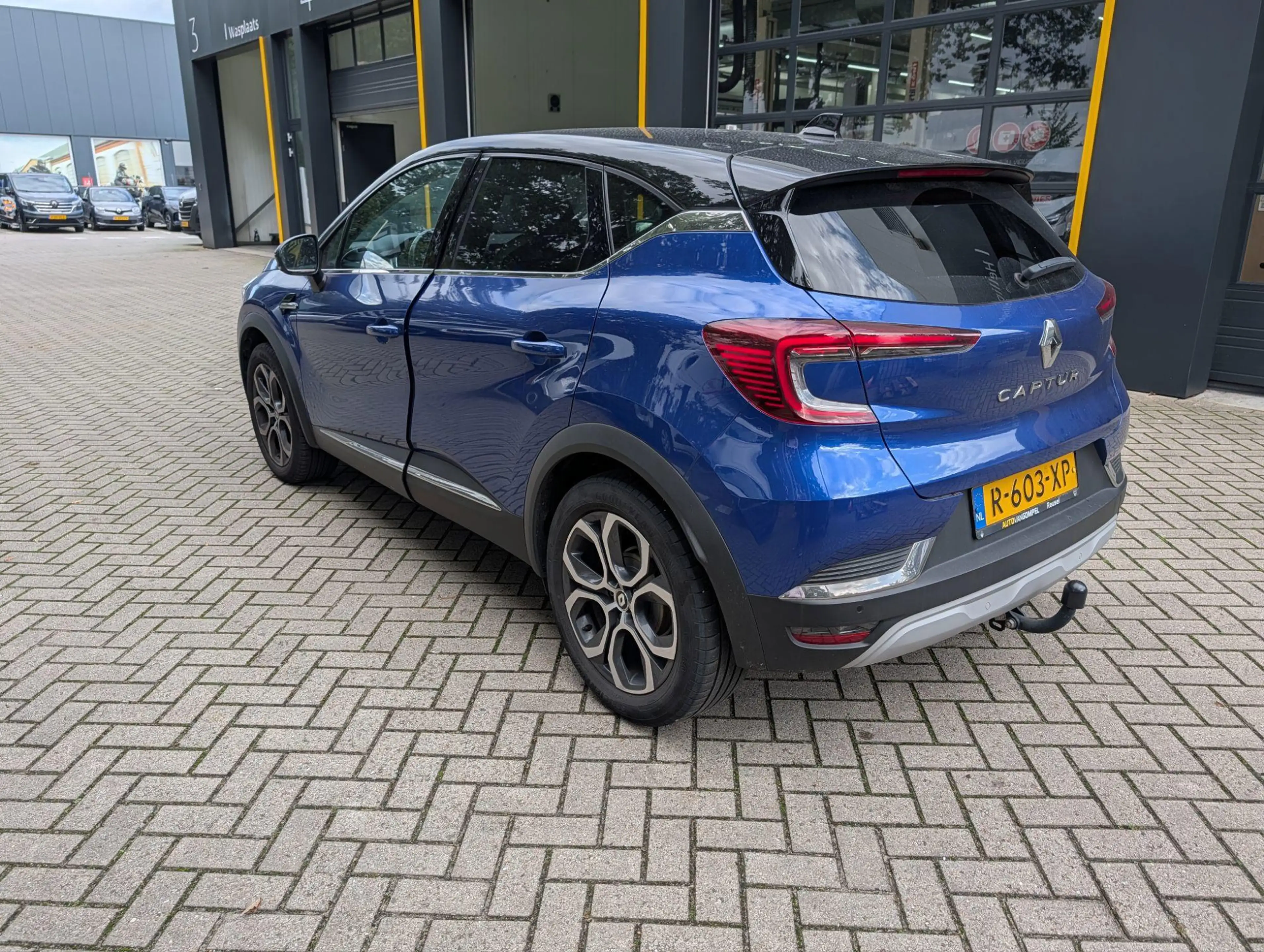 Renault Captur 1.0 TCe 90 techno — photo 4