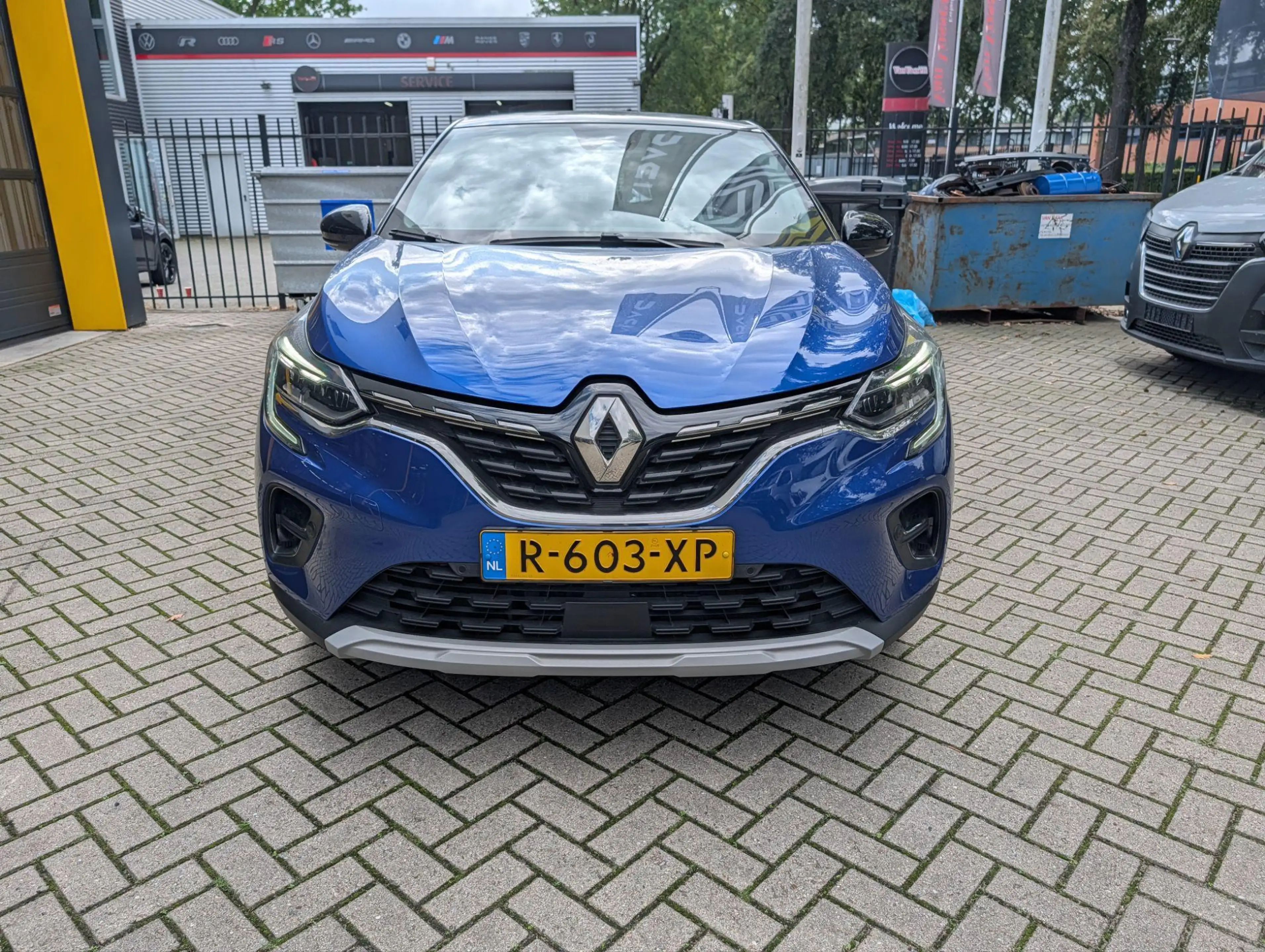 Renault Captur 1.0 TCe 90 techno — photo 2