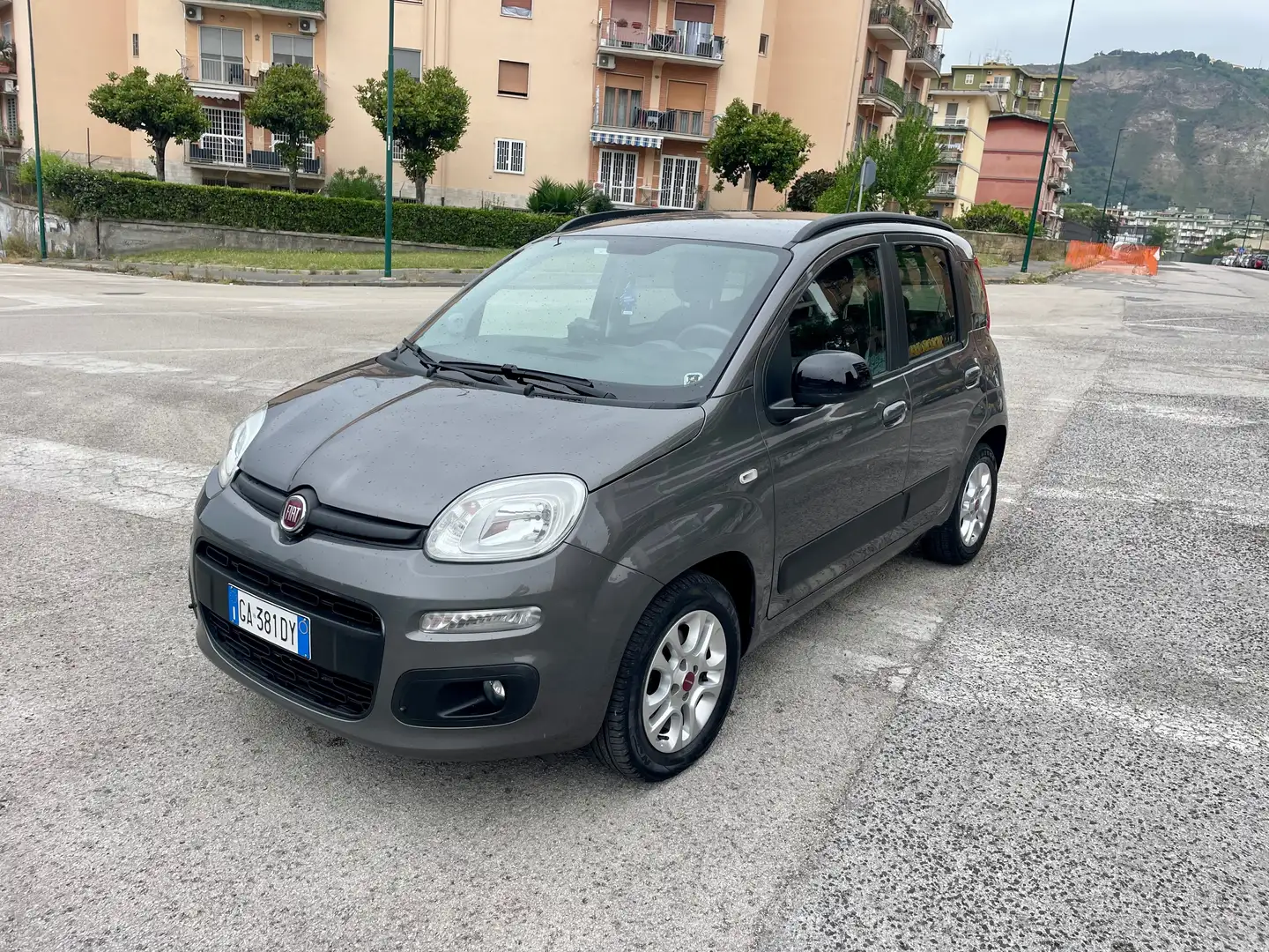 Fiat Panda Panda 1.2 Lounge easypower Gpl 69cv my19 Gris - 2