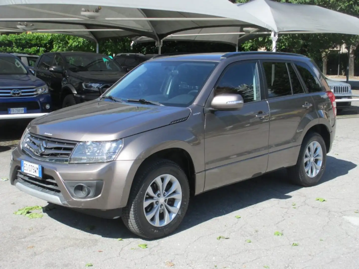 Suzuki Grand Vitara OK NEOPATENTATI 1.9 DDiS 5 porte Evolution Grigio - 1