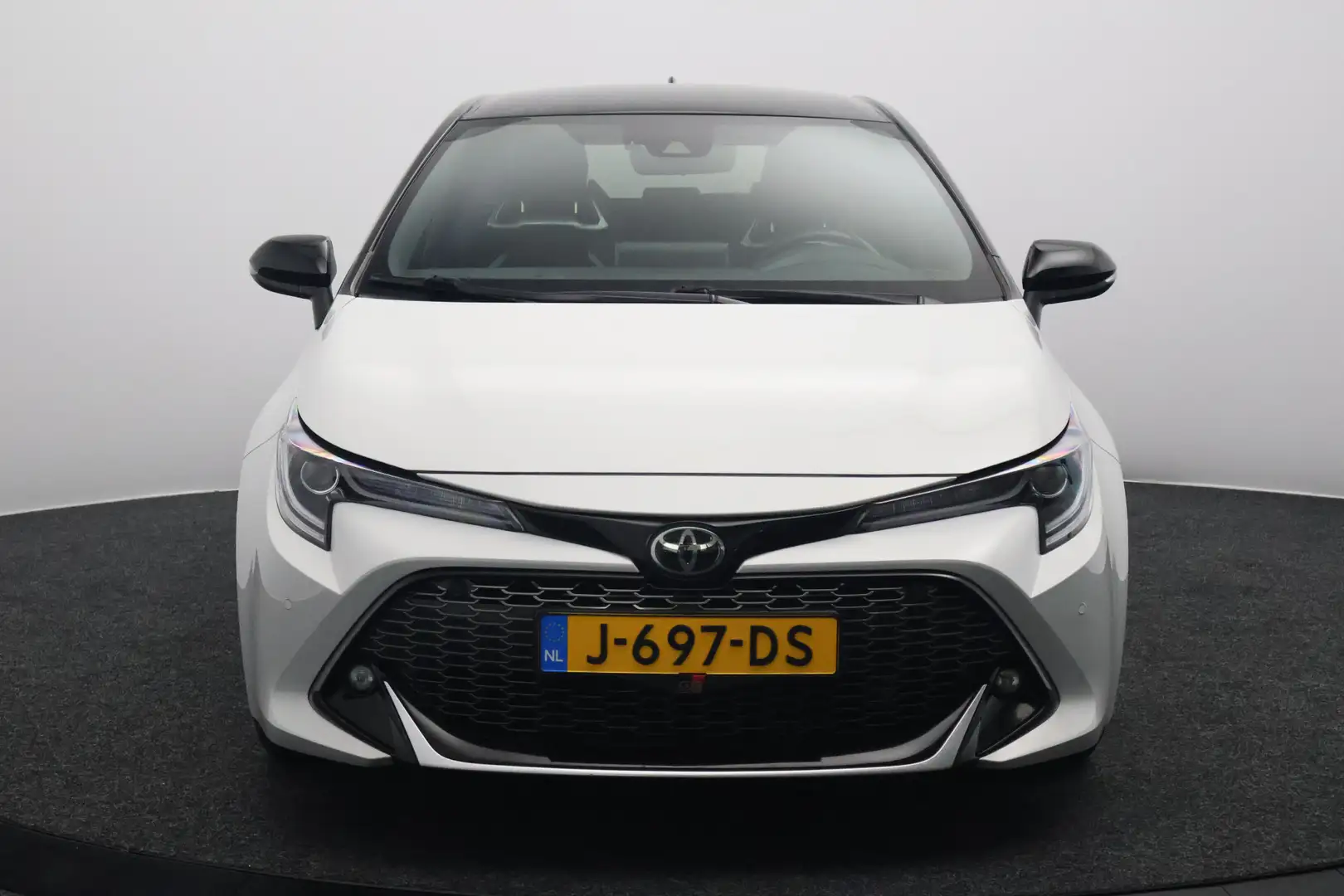 Toyota Corolla 1.8 Hybrid GR-Sport NL Auto | Sport Stoelen | Appl Grijs - 2